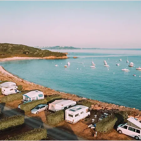 مكان تخييم Seasonova Les 7 Iles 3*
